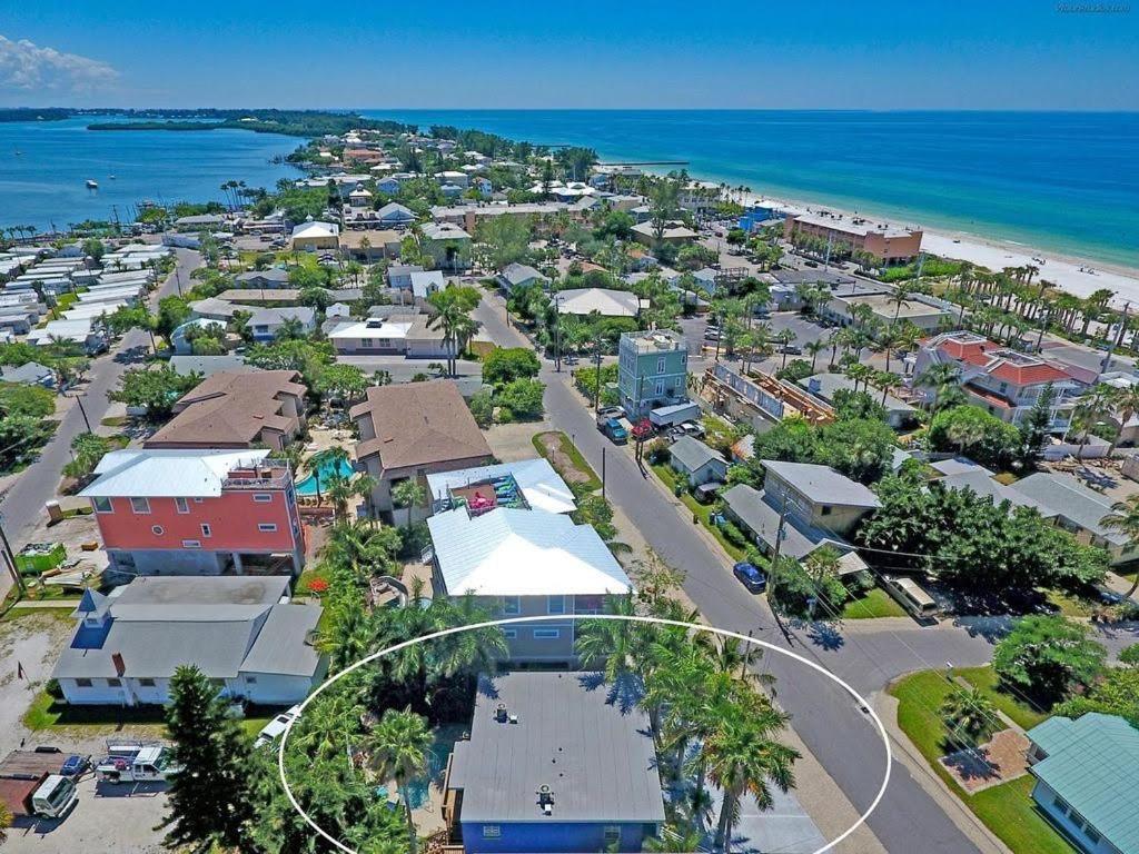 Beach Getaway Pool Condo Between The Island Marina And Beach Bradenton Beach Luaran gambar