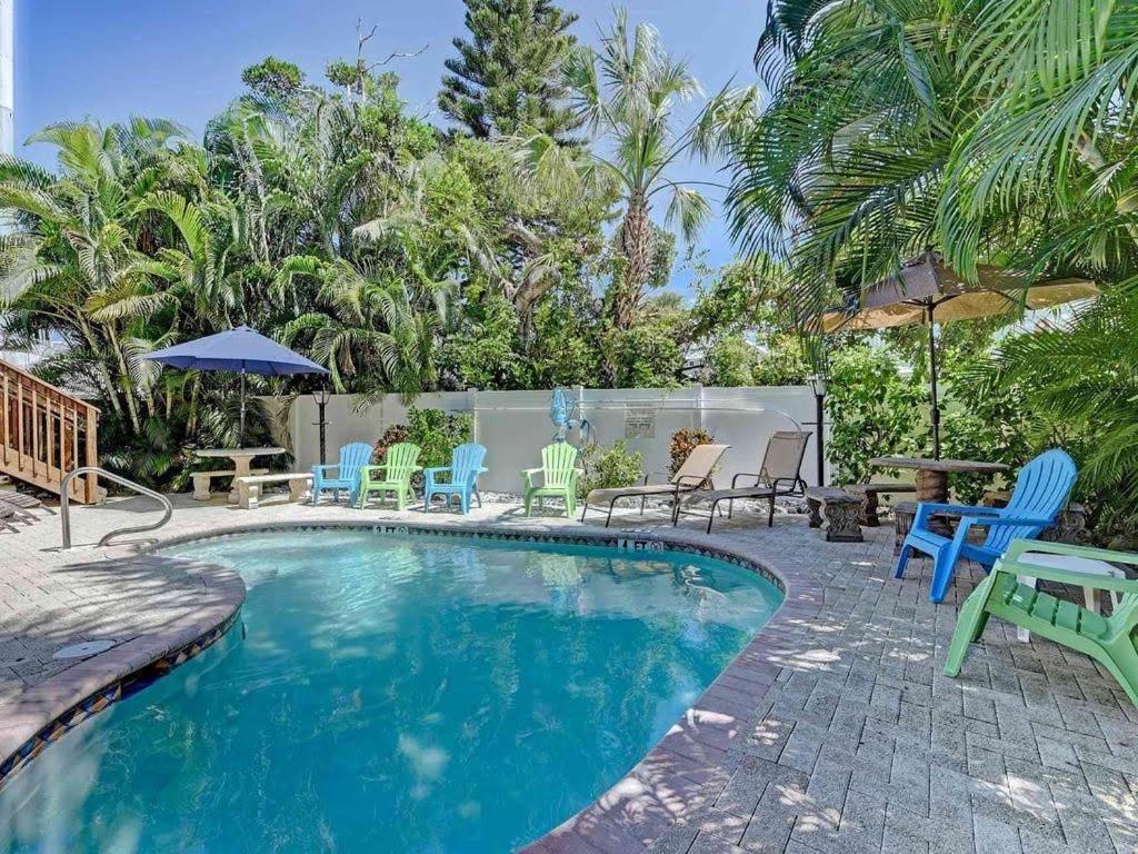 Beach Getaway Pool Condo Between The Island Marina And Beach Bradenton Beach Luaran gambar