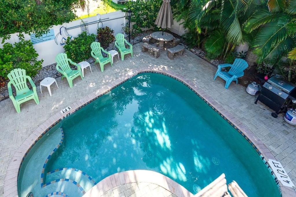 Beach Getaway Pool Condo Between The Island Marina And Beach Bradenton Beach Luaran gambar