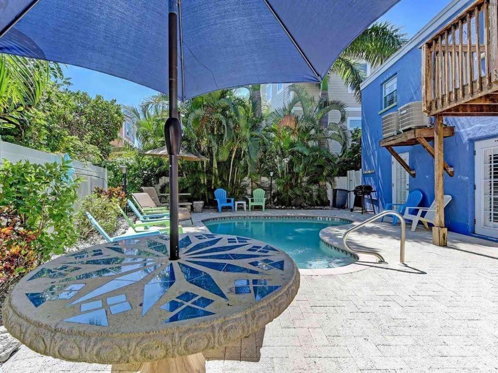 Beach Getaway Pool Condo Between The Island Marina And Beach Bradenton Beach Luaran gambar
