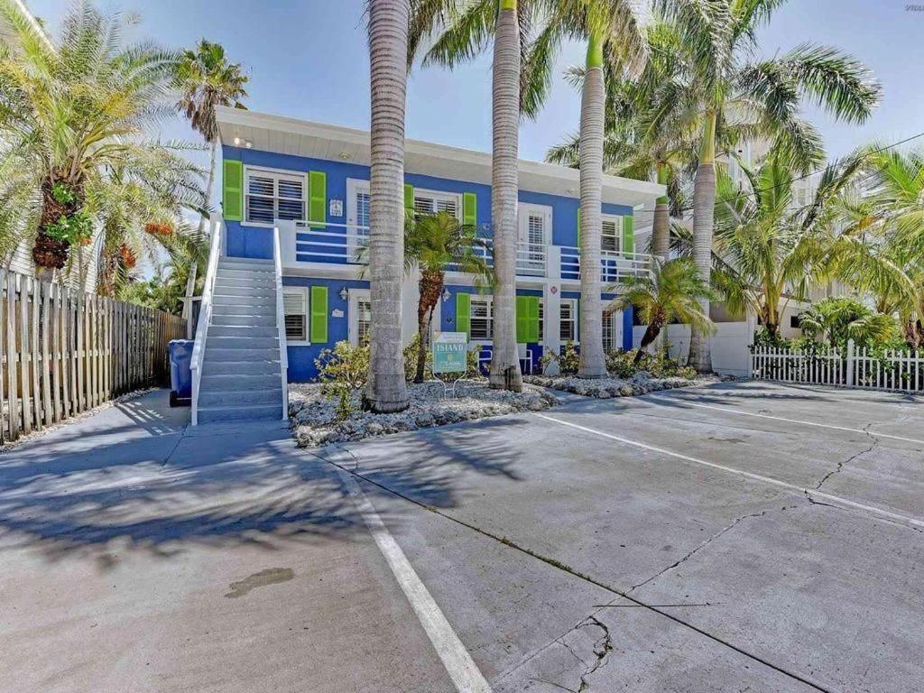 Beach Getaway Pool Condo Between The Island Marina And Beach Bradenton Beach Luaran gambar